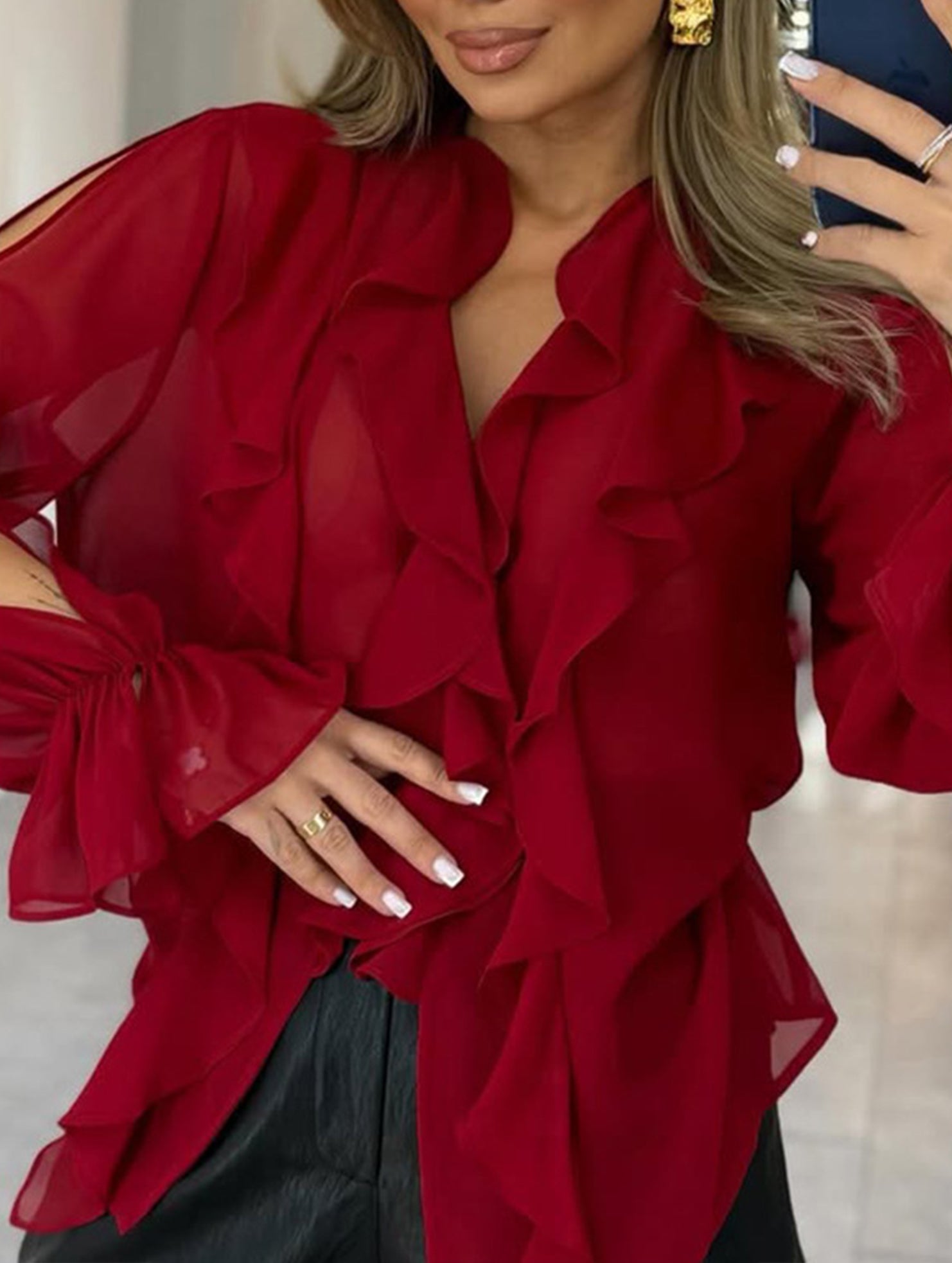 Stylish Women's Top with Lace Flared Sleeves_CWTSTL01400