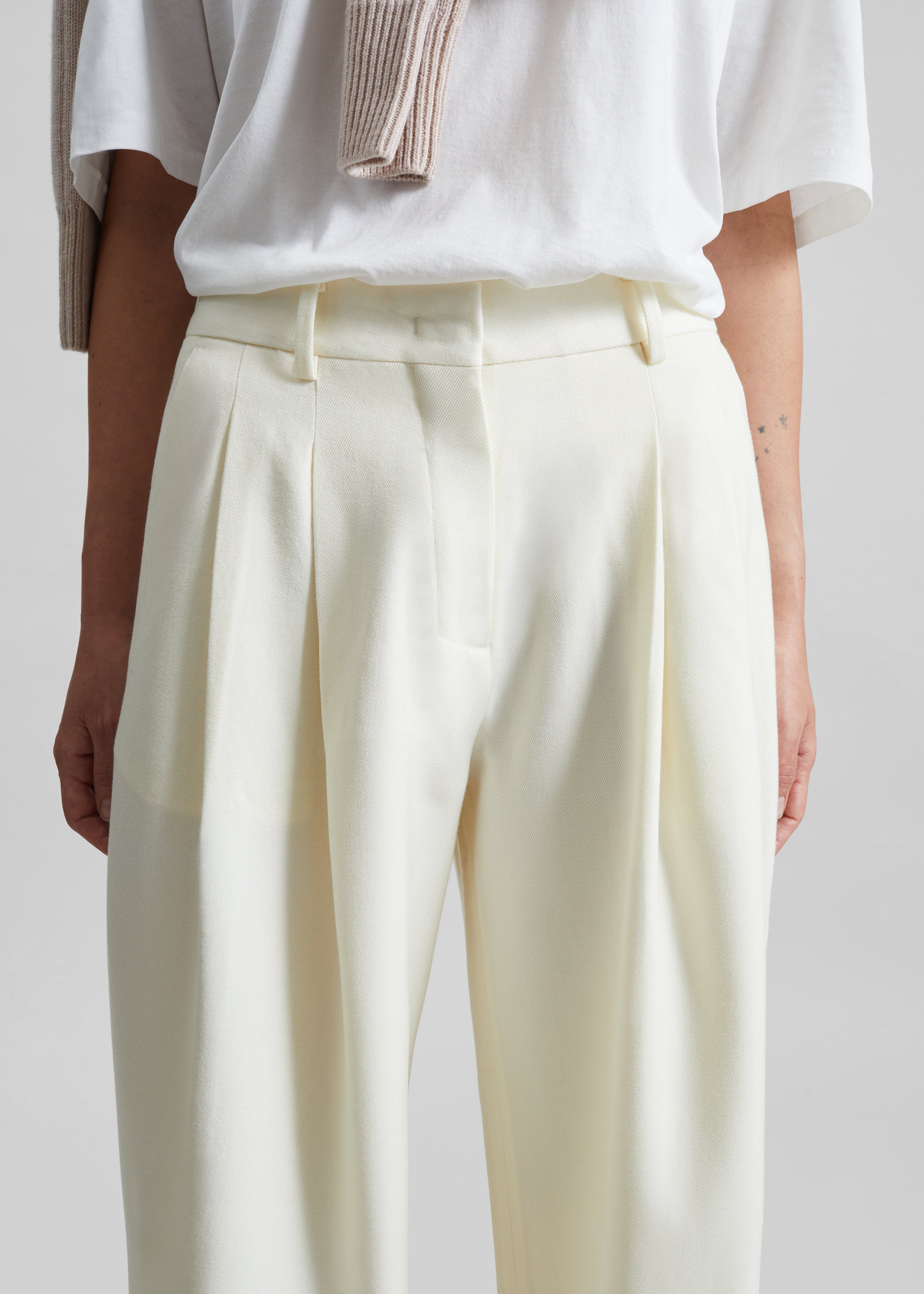 Halser Pintuck Trousers - Ivory