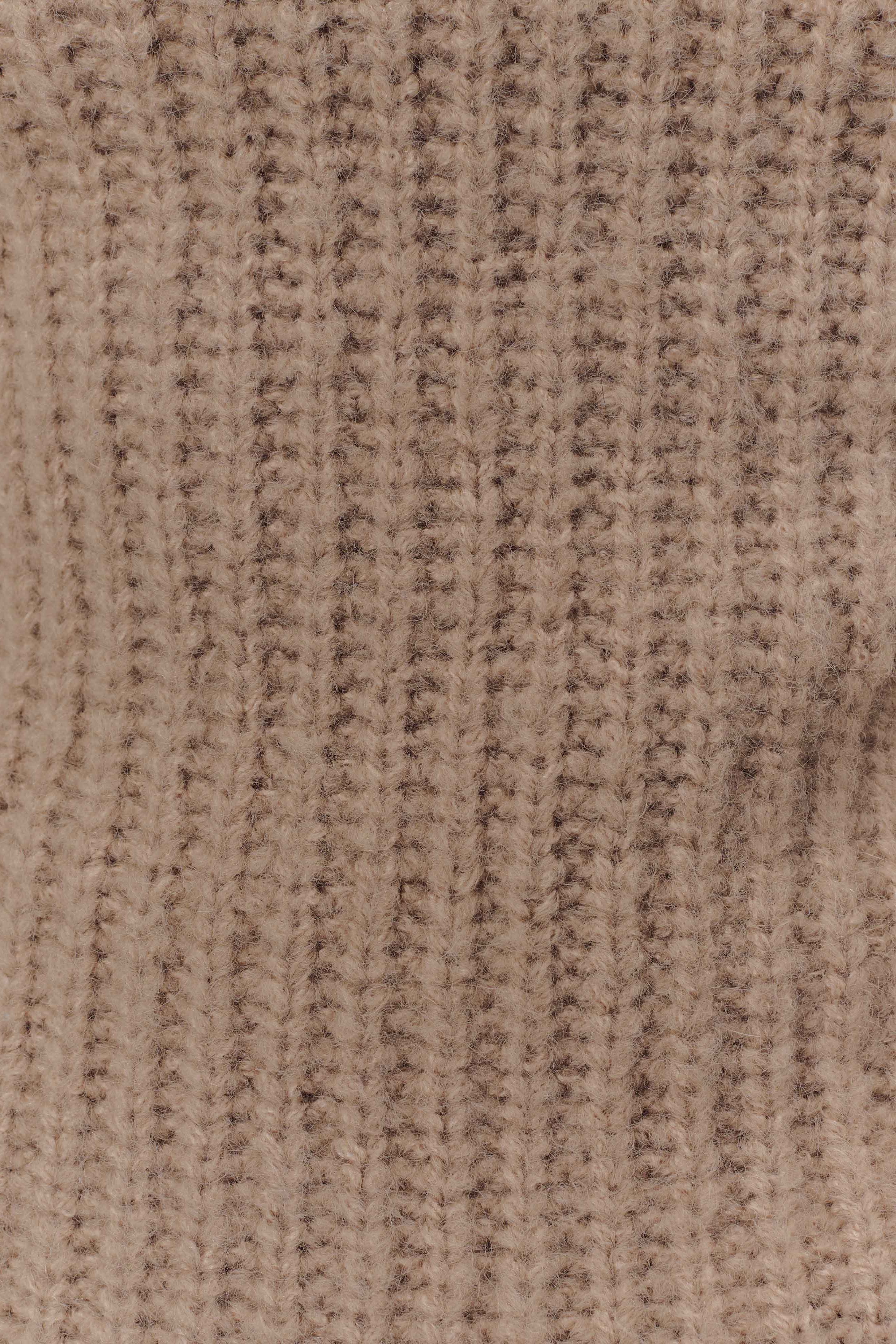 Marle Oversized Low Back Knit Jumper