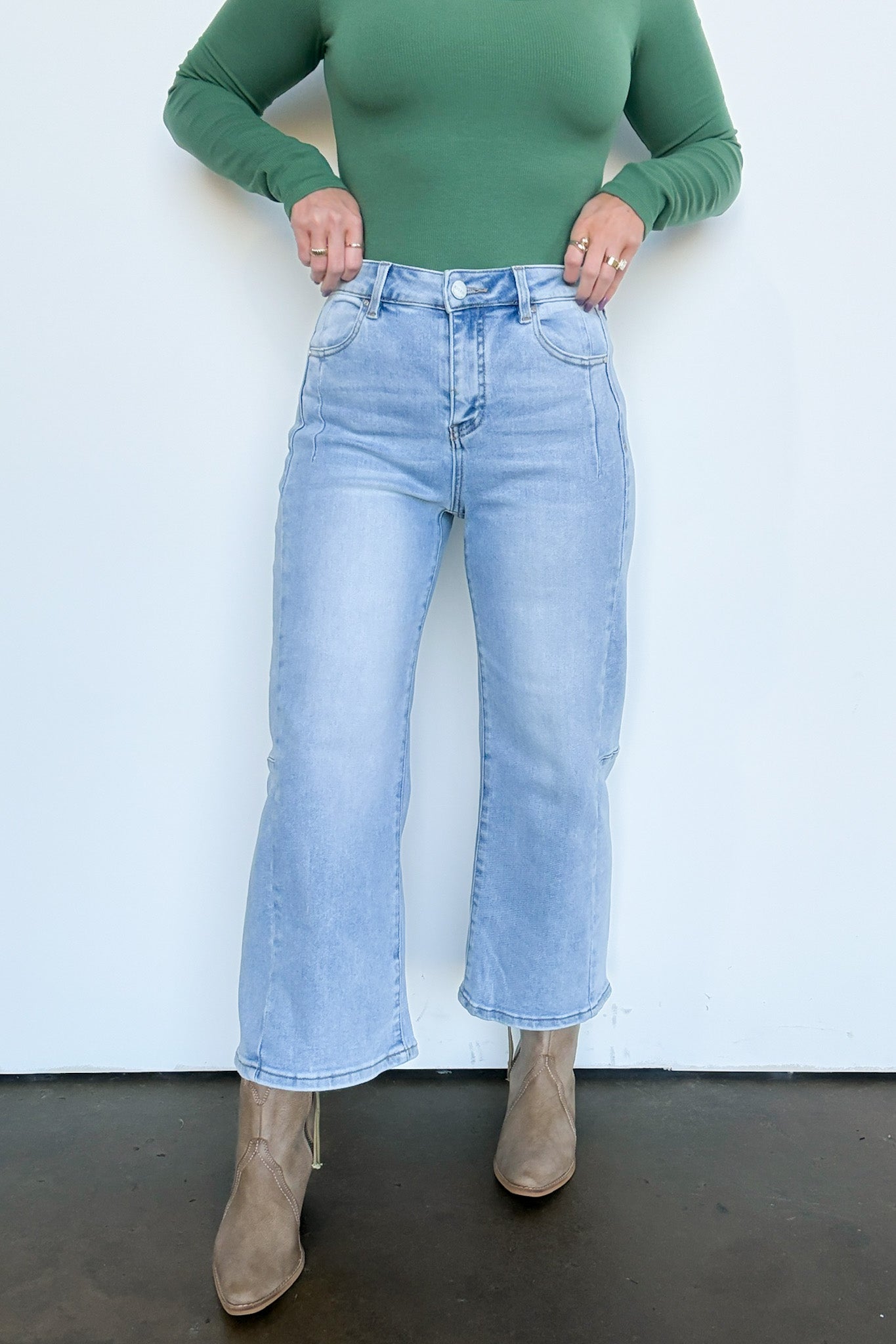Crop Wide Leg Seam Detail Pants