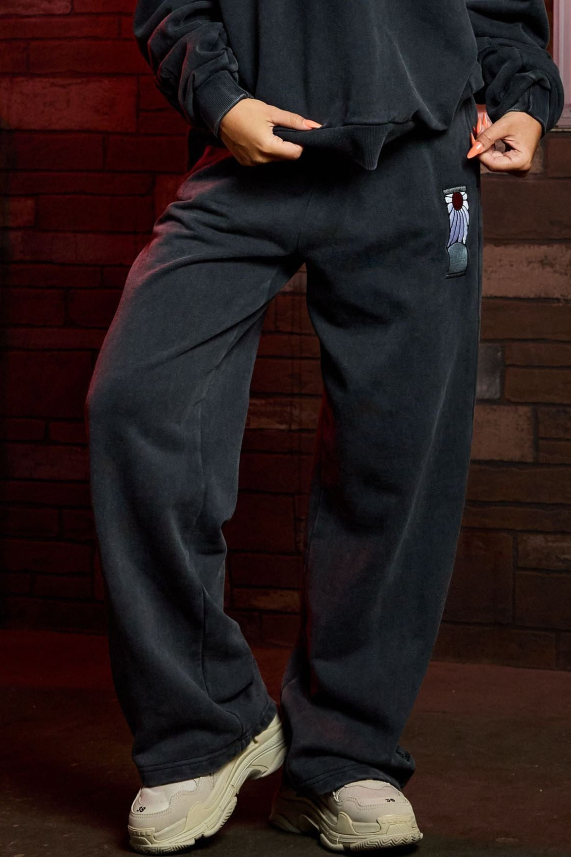 W2242 - Demon Slayer: Kimetsu no Yaiba - Joggers