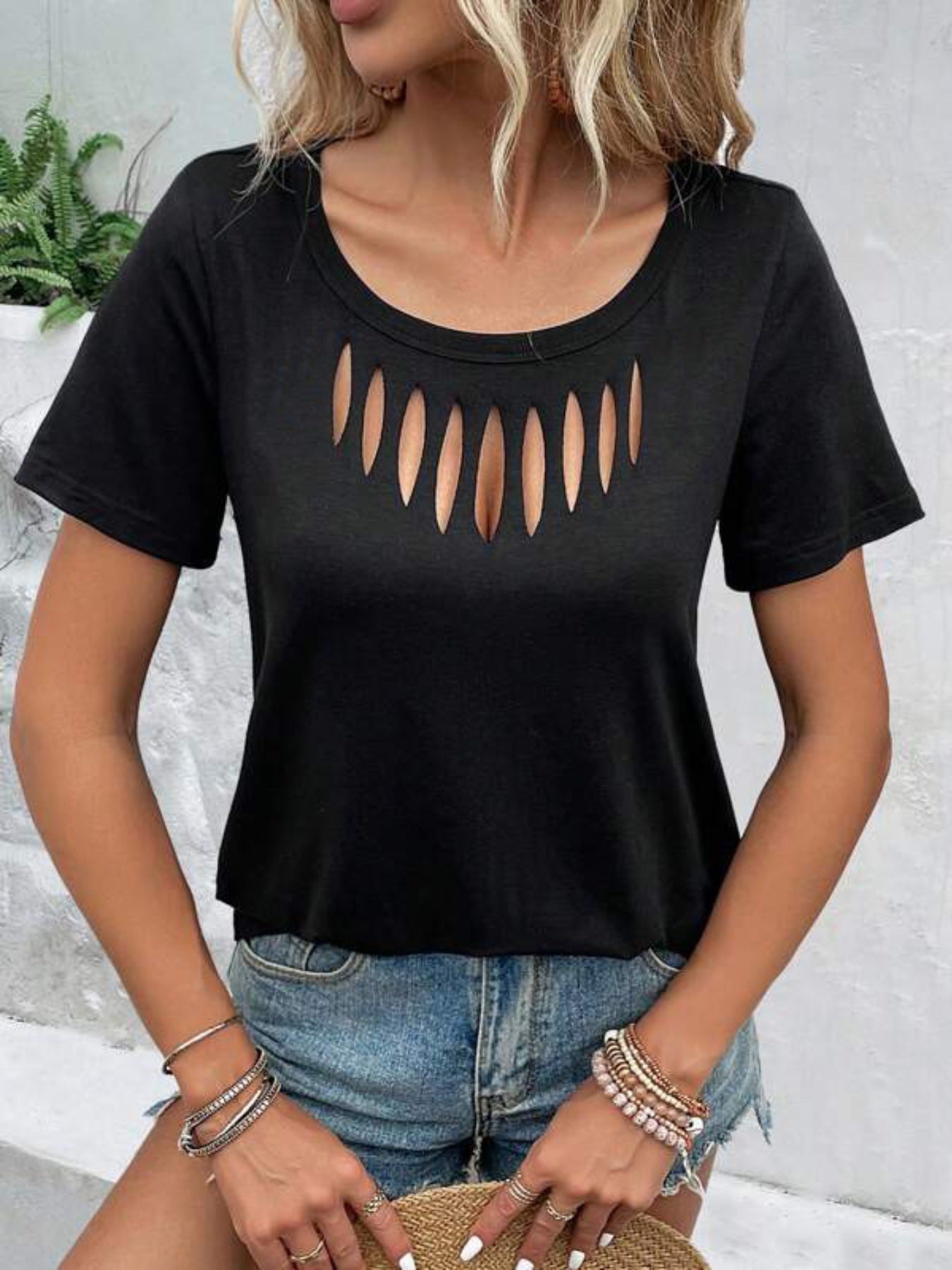 Cutout Detail Short Sleeve T-Shirt