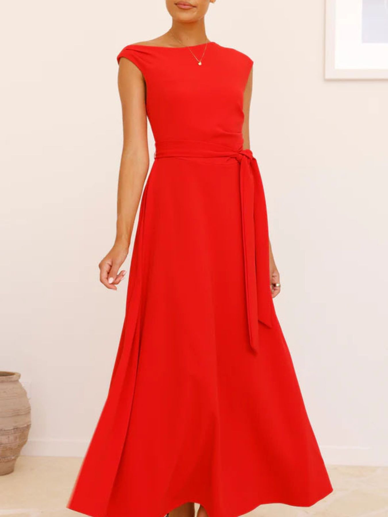 Single Shoulder Tie Waist Maxi Dress