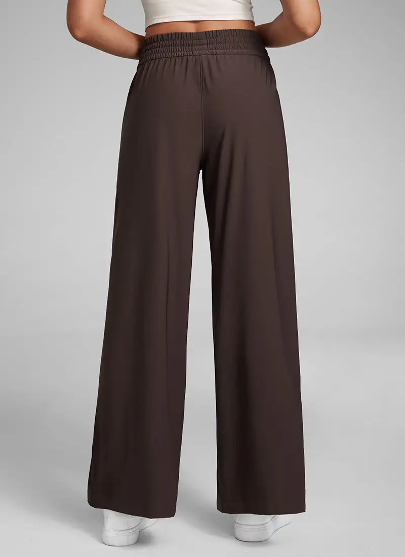 Feathery-Fit Stretchy High Rise Pant 30