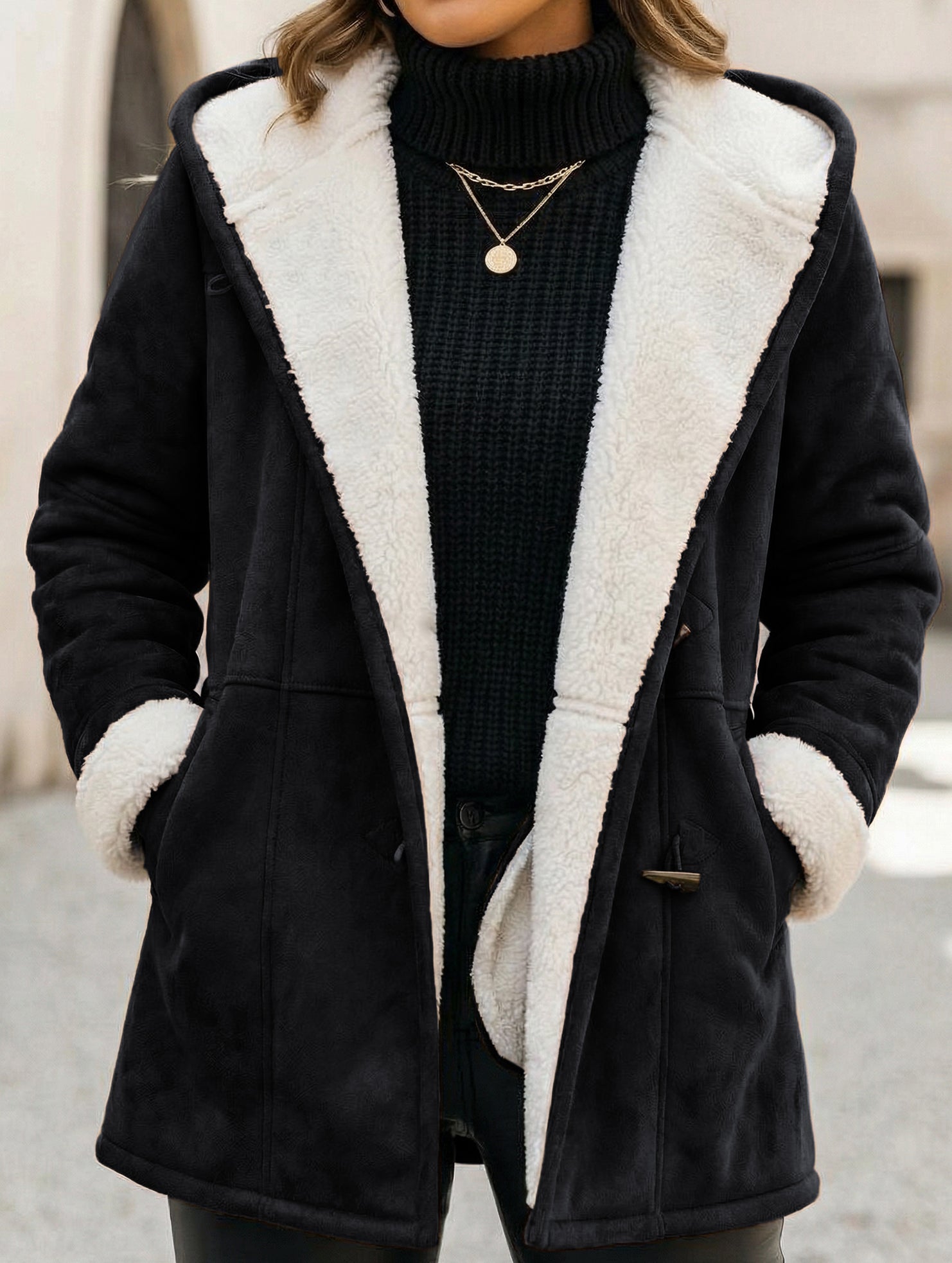 Loose-fitting mid-length hooded coat