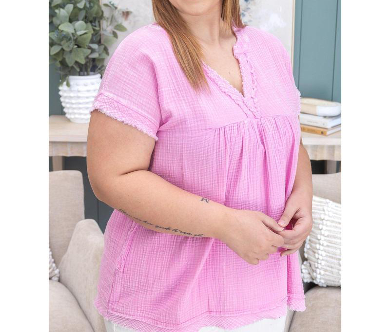 Women's Washed Double Gauze Short Sleeve Top with Raw Edge Detail