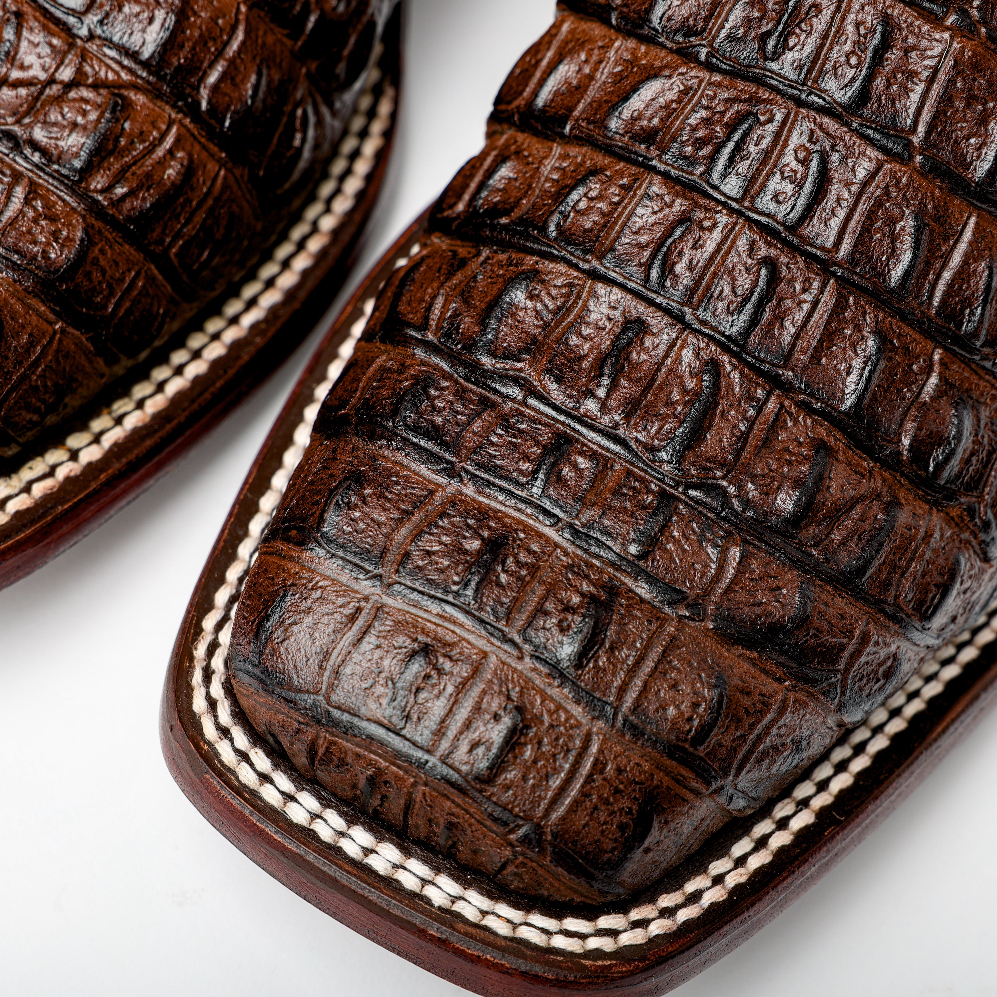 Chocolate Brown Caimán Hornback Leather Boots - Square Toe