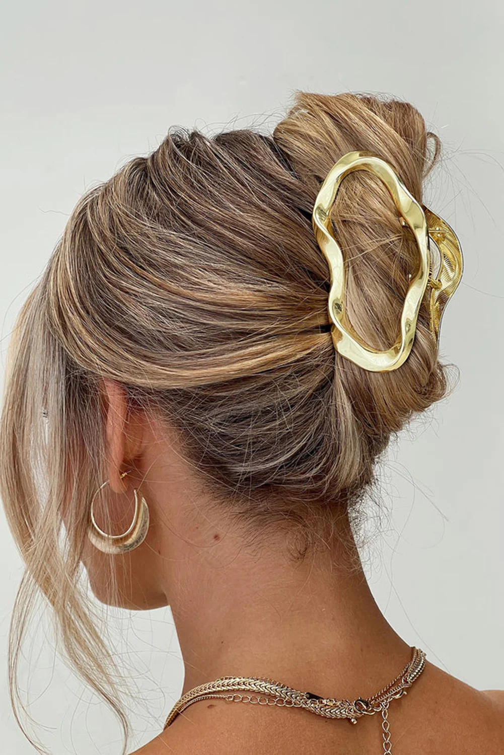 Gold Hollowed Cloud Vintage Hair Claw