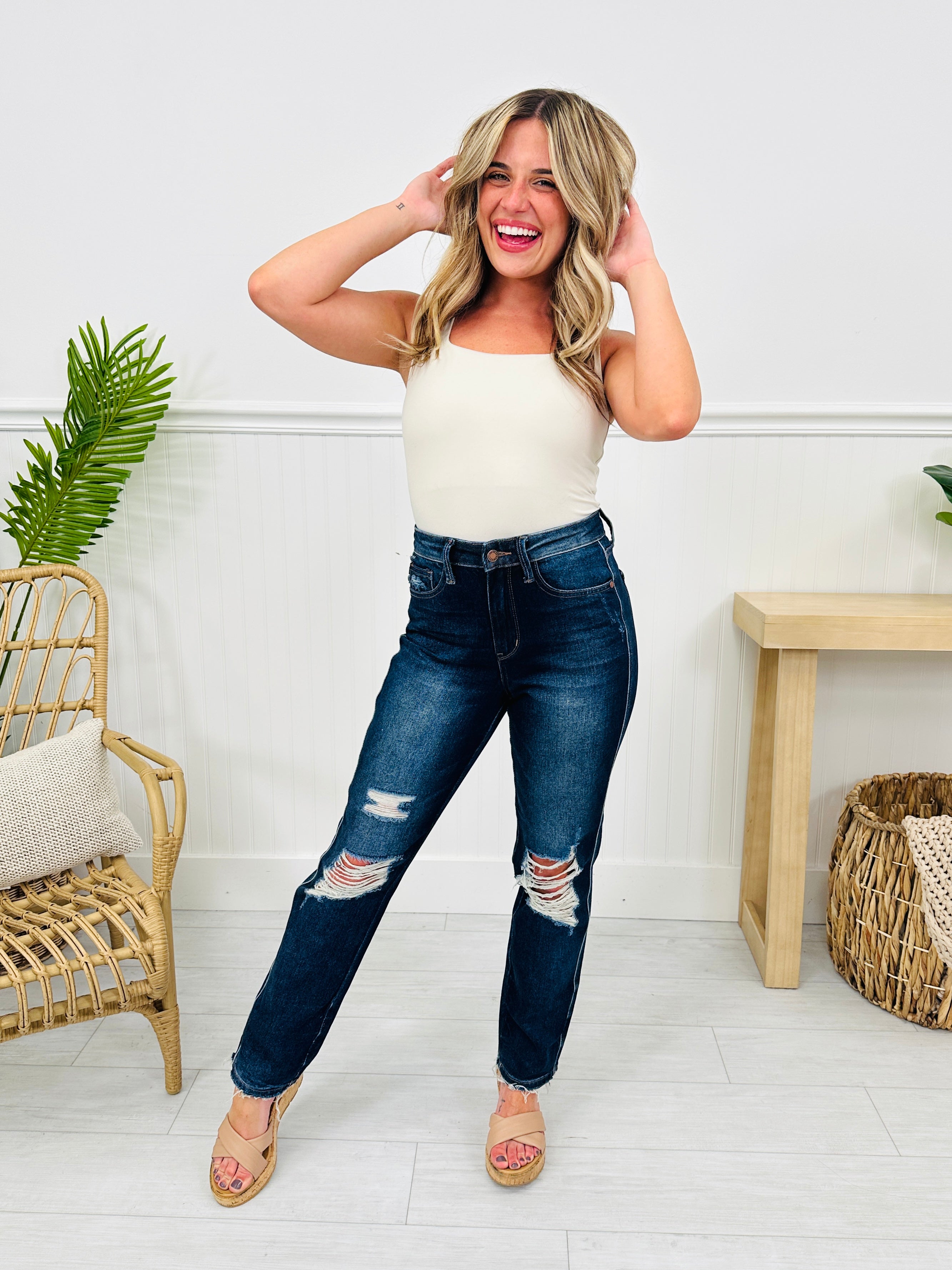 Judy Blue On Top Of The Trend Straight Jeans
