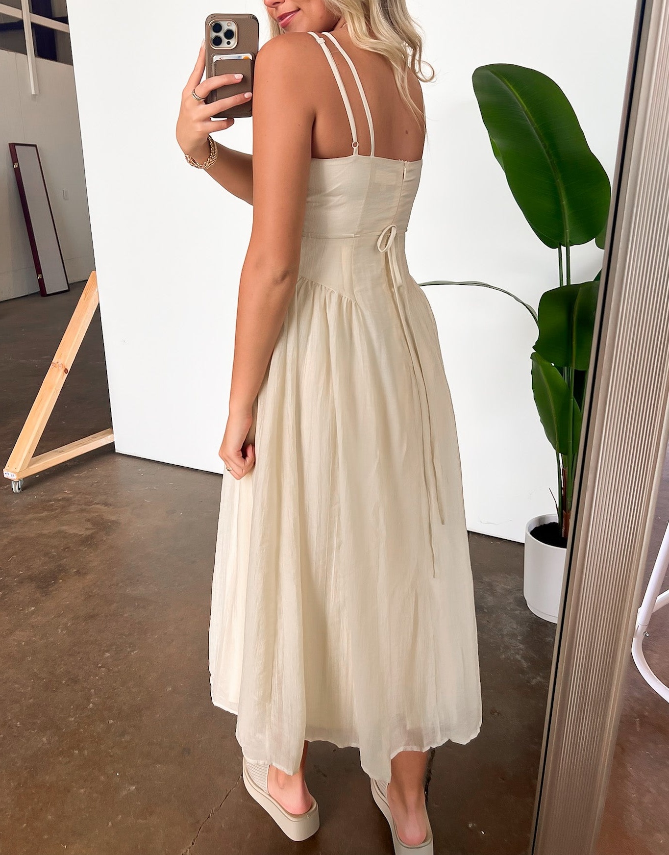 Questa Cutout Neckline Maxi Dress