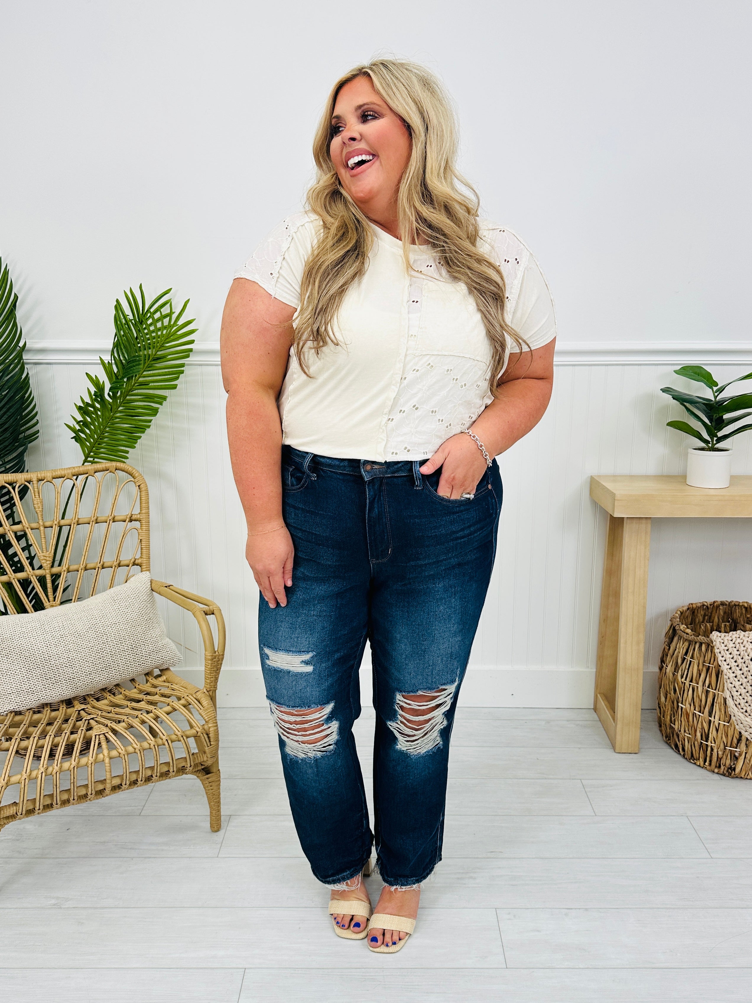 Judy Blue On Top Of The Trend Straight Jeans