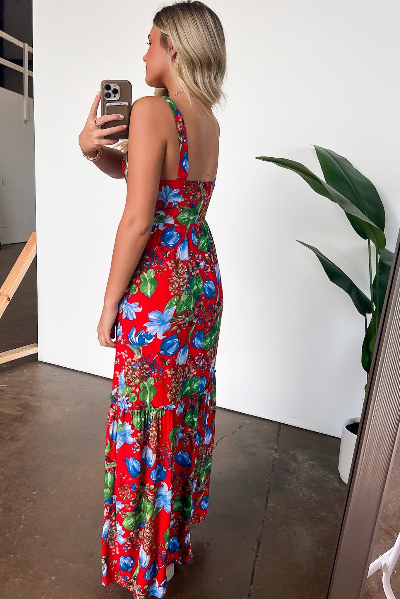 Exceptional Sight V-Neck Floral Maxi Dress