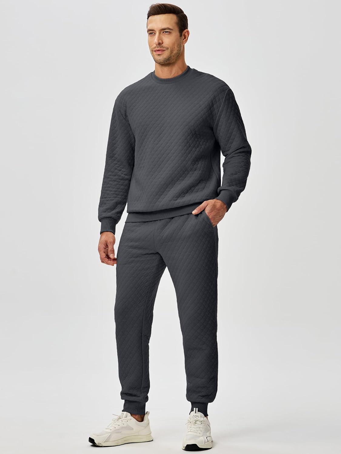 Men's Quilted 2 Piece Casual Outfits Crewneck Sweatshirt Tracksuit & Joggers Sweatpants Sweatsuit Set
