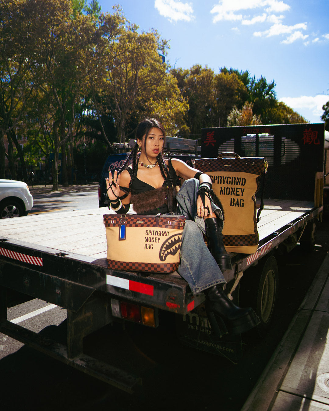 SPRAYGROUND MONEY BAG