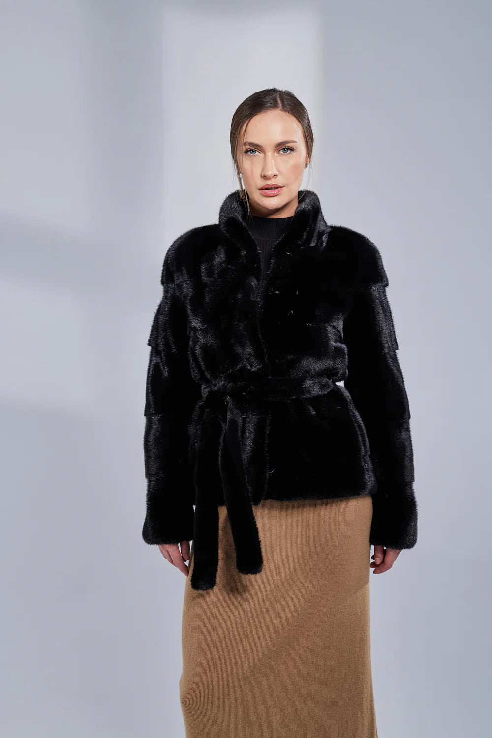 Haină din Blană Naturală de Vizon, cu Cordon, Femei, Obsidian 191