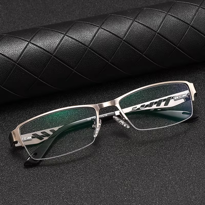 Ultra-Light Multi-Focal Photochromic Reading Glasses