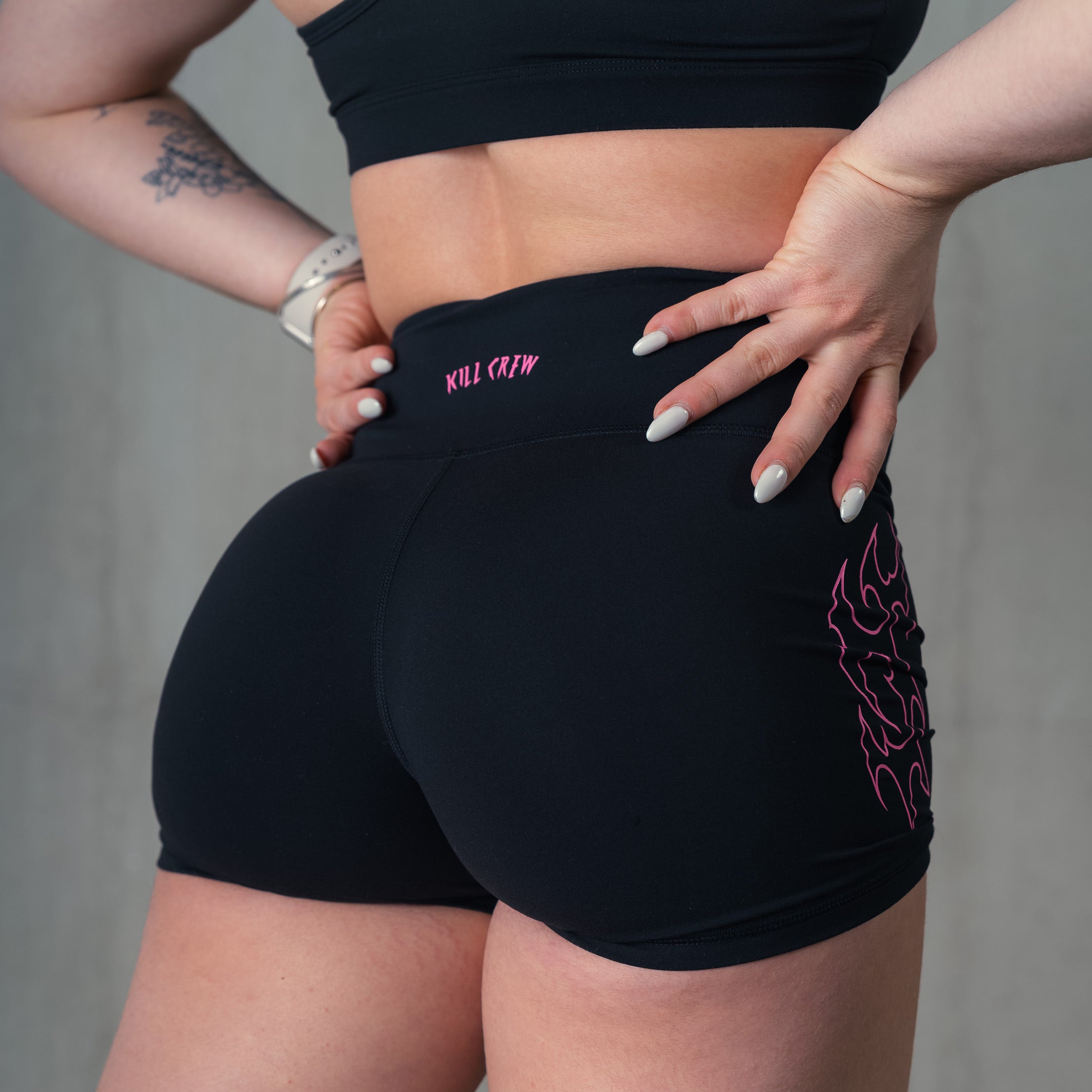 TRIBAL BIKER SHORTS - BLACK / PINK