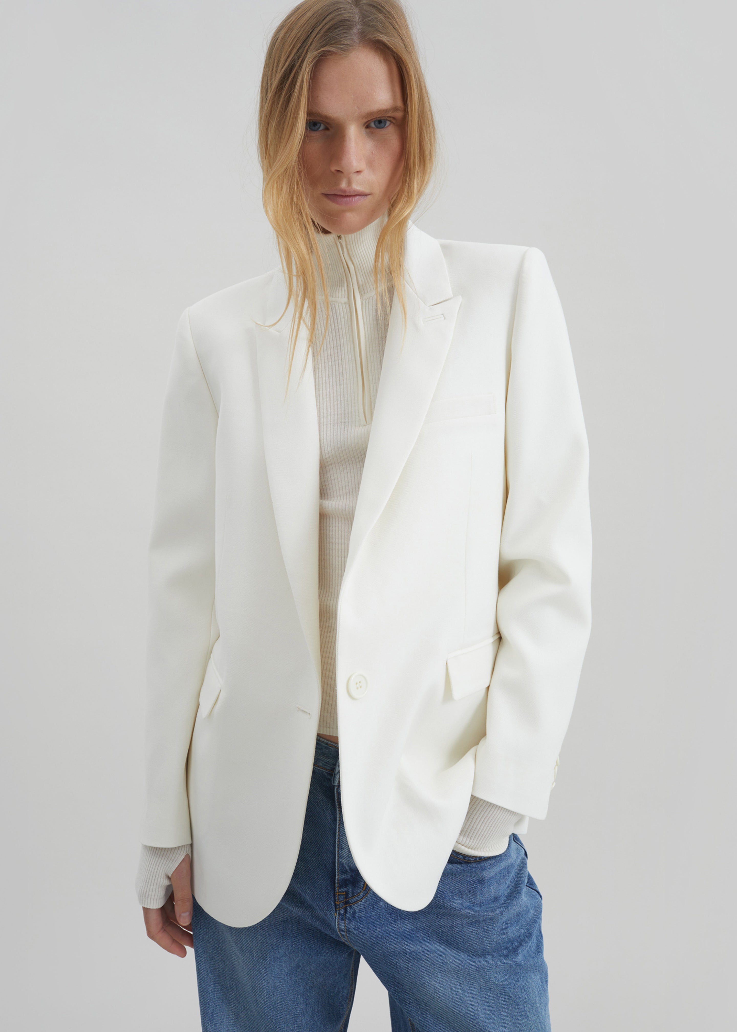 Amelia Tailored Blazer - White