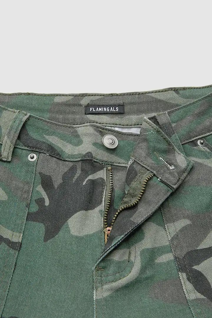 Stretchy Camo Print Mid Waist Straight Leg Capri Pants Summer Vibes