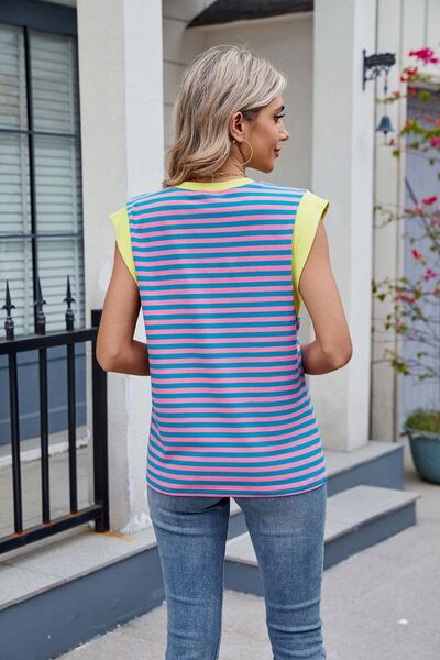 Contrast Striped Round Neck T-Shirt (multiple color options)