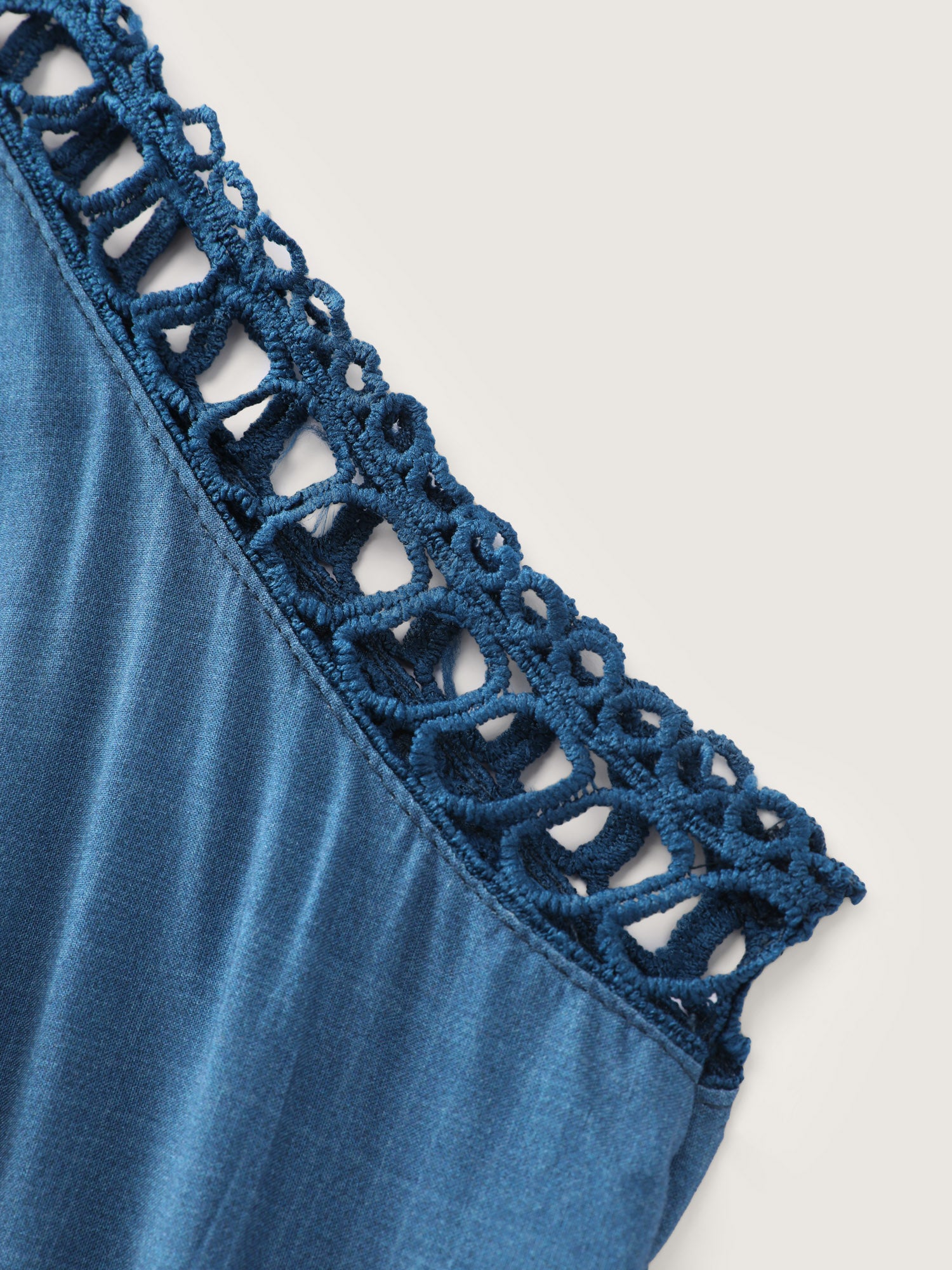 Ombre Color Blend Lace Trim Maxi Dress