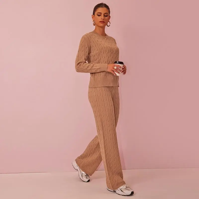 Cozy Women’s Cable-Knit Lounge Set