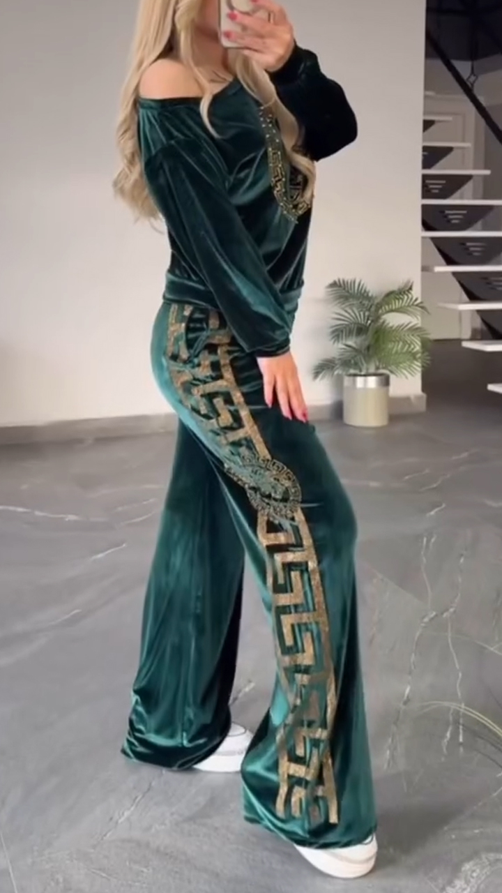 Women Round Neck Printed Casual Suit