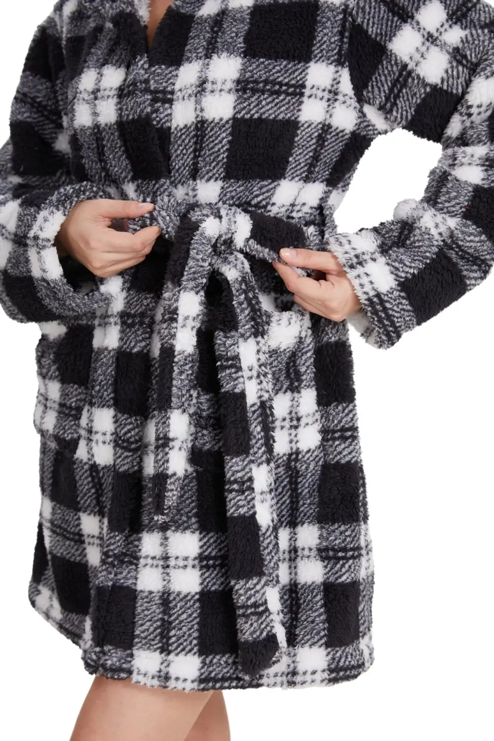 Plush Hooded Robe Plaid