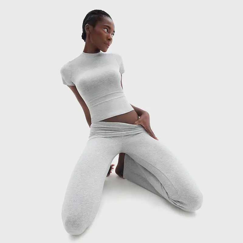 Women's Minimalist Chic Lounge Set