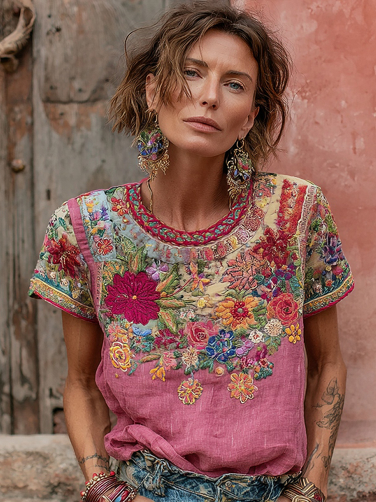 Women's Vintage Bohemian Floral Embroidery Art Round Neck Linen Blend Short Sleeve T-shirt