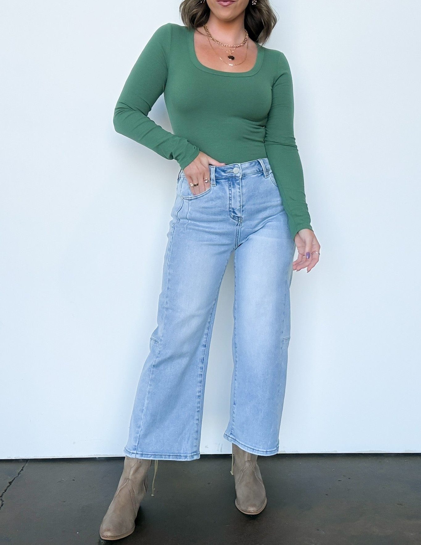 Crop Wide Leg Seam Detail Jeans