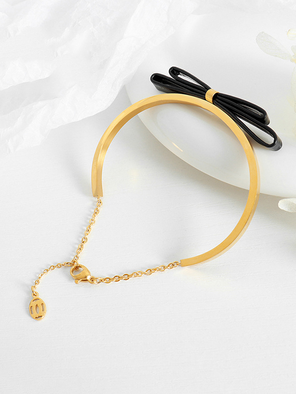 Bow-Embellished Contrast Color Bracelet Accessories