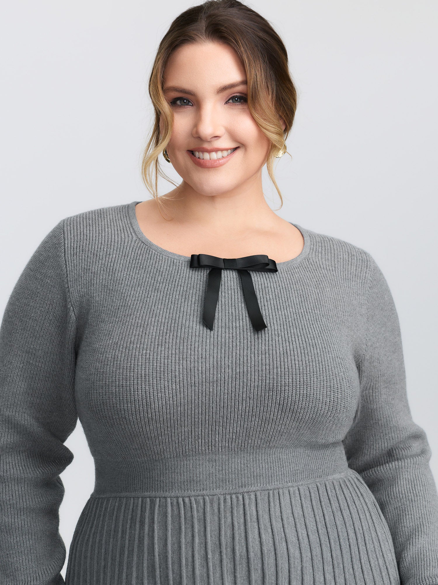 Bowknot Neckline Cinched-Waist A-Line Sweater Dress