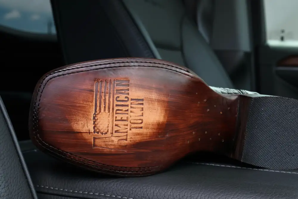 Men’s Chocolate Brown Caimán Neck Leather Boots With Brown Shaft