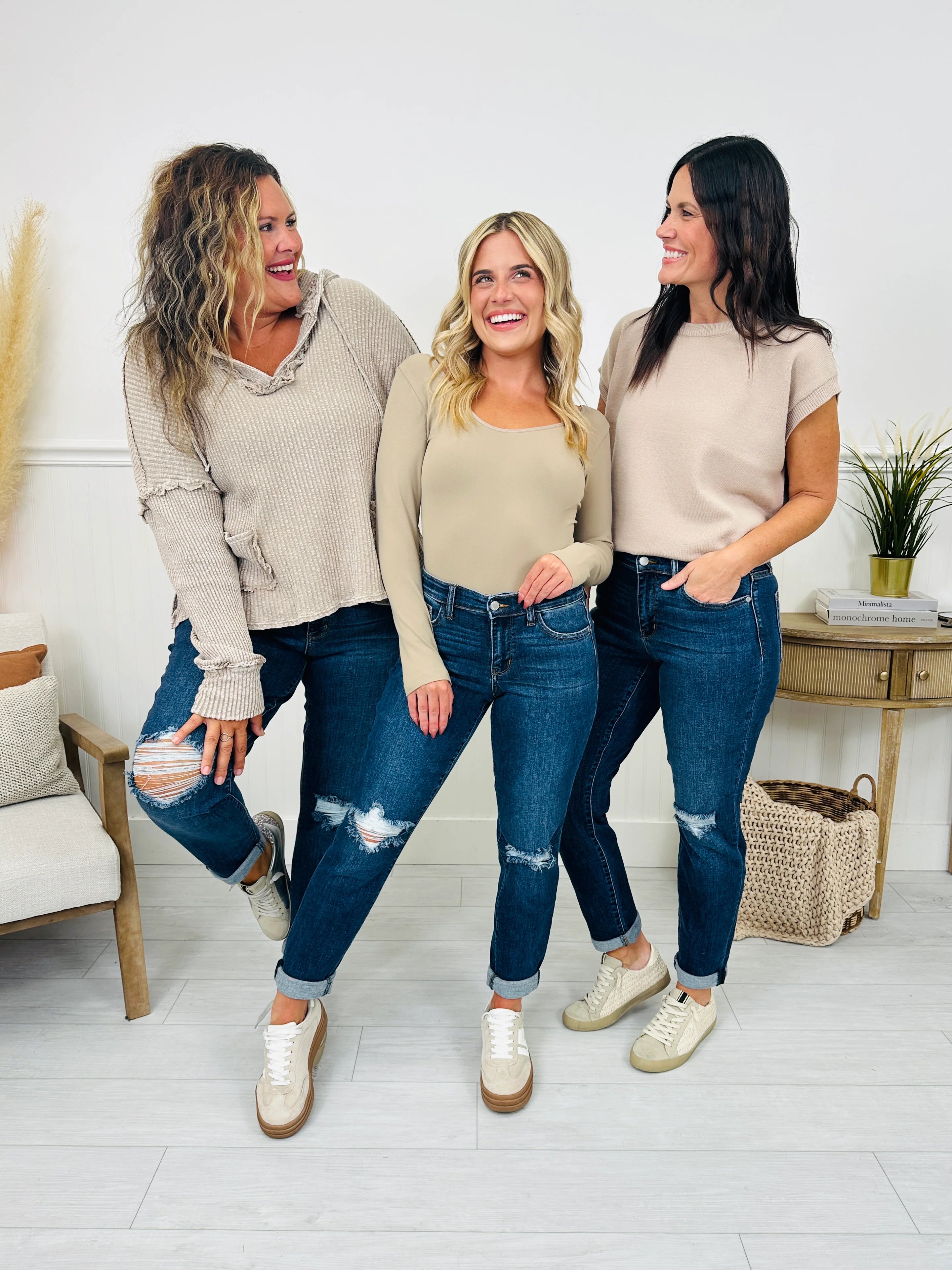 Judy Blue Walk This Way Slim Straight Leg Jeans