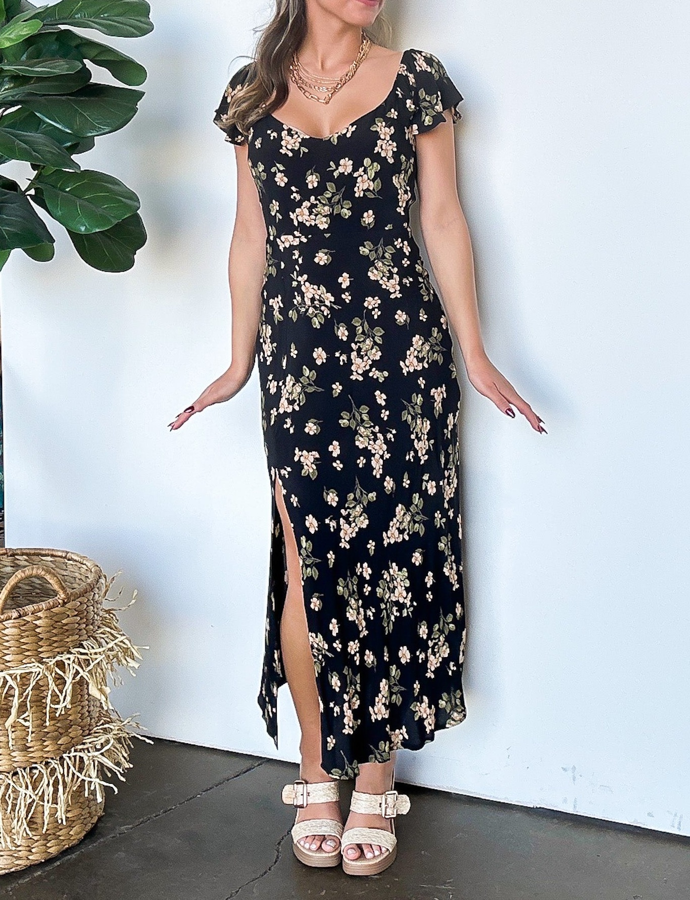 Floral Ruffle Sleeve Midi Dress