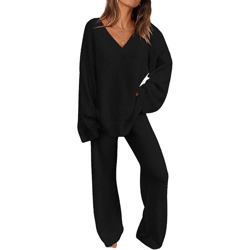 Soft Lounge Set – Comfy V-Neck & Relaxed Pants