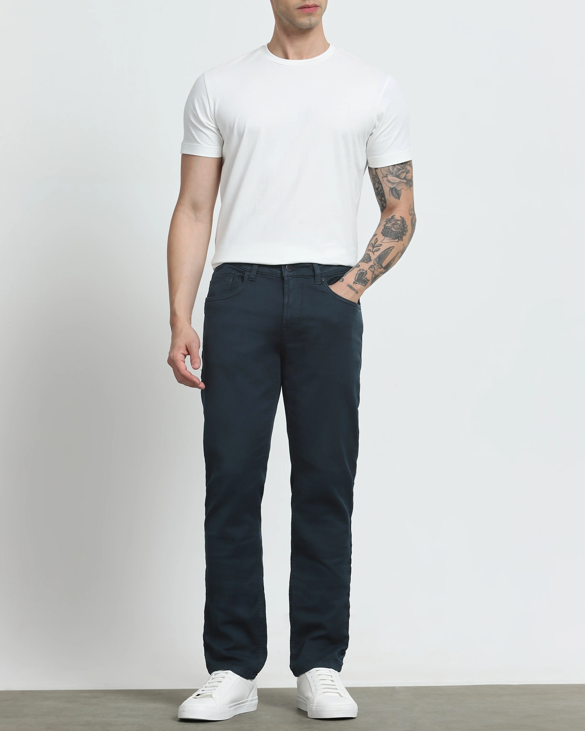 Classic Versatile And Comfortable Straight Navy Jeans
