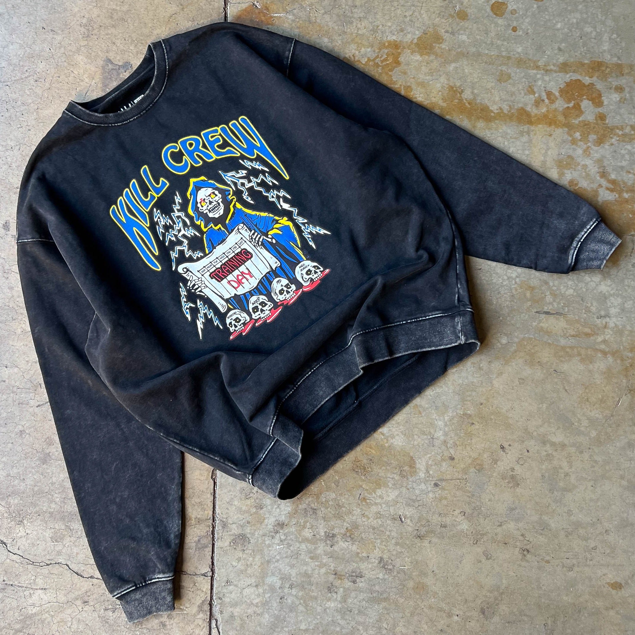 OVERSIZED HEAVYWEIGHT TRAINING DAY CREW NECK - BLACK