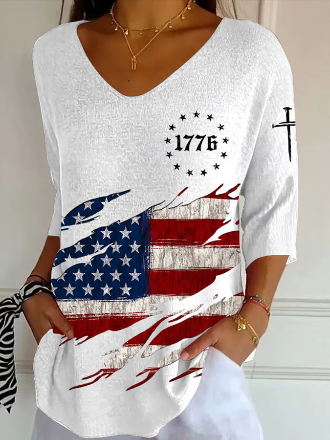 Women'S Flag Printed V-Neck Half Sleeved T-Shirt