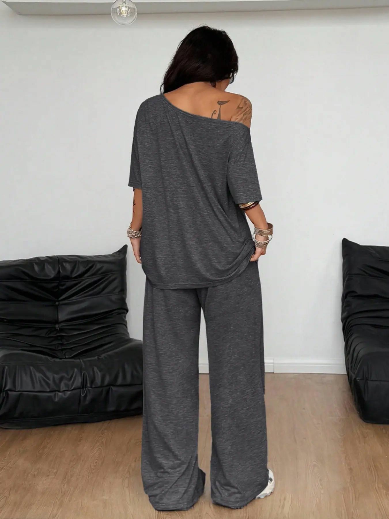 2pcs/Set Women's Minimalist Basic Daily Wear Going Out Sport Comfortable Off Shoulder T-Shirt And Wide Leg Pants Two Pieces Outfits