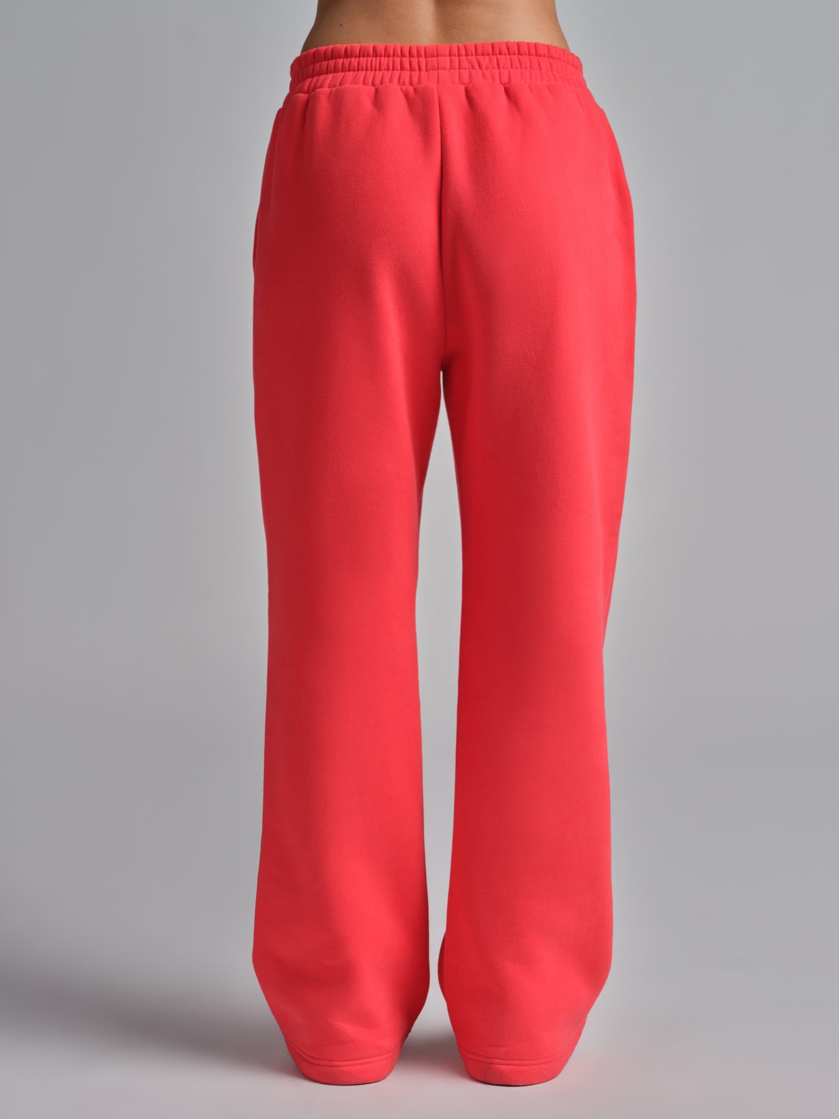 Signature Straight Leg Sweatpants