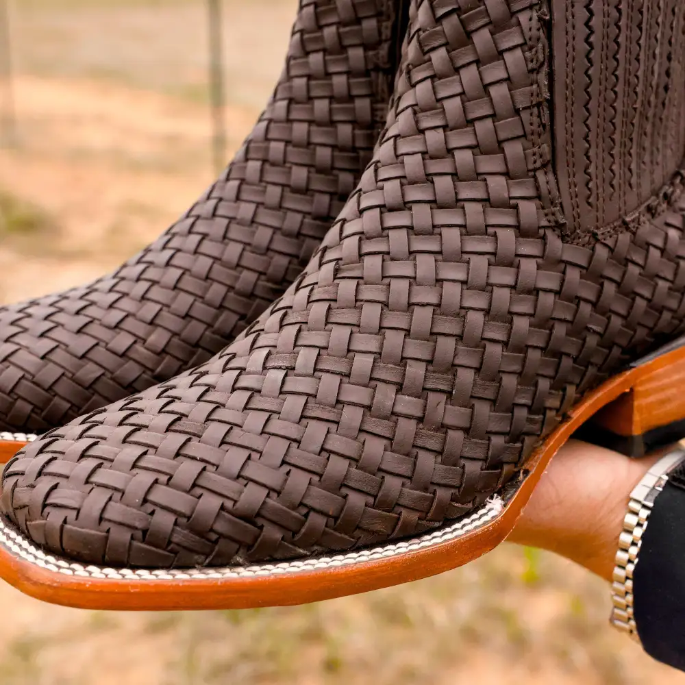 Chocolate Matte Brown Basketweave Leather Botines - Square Toe