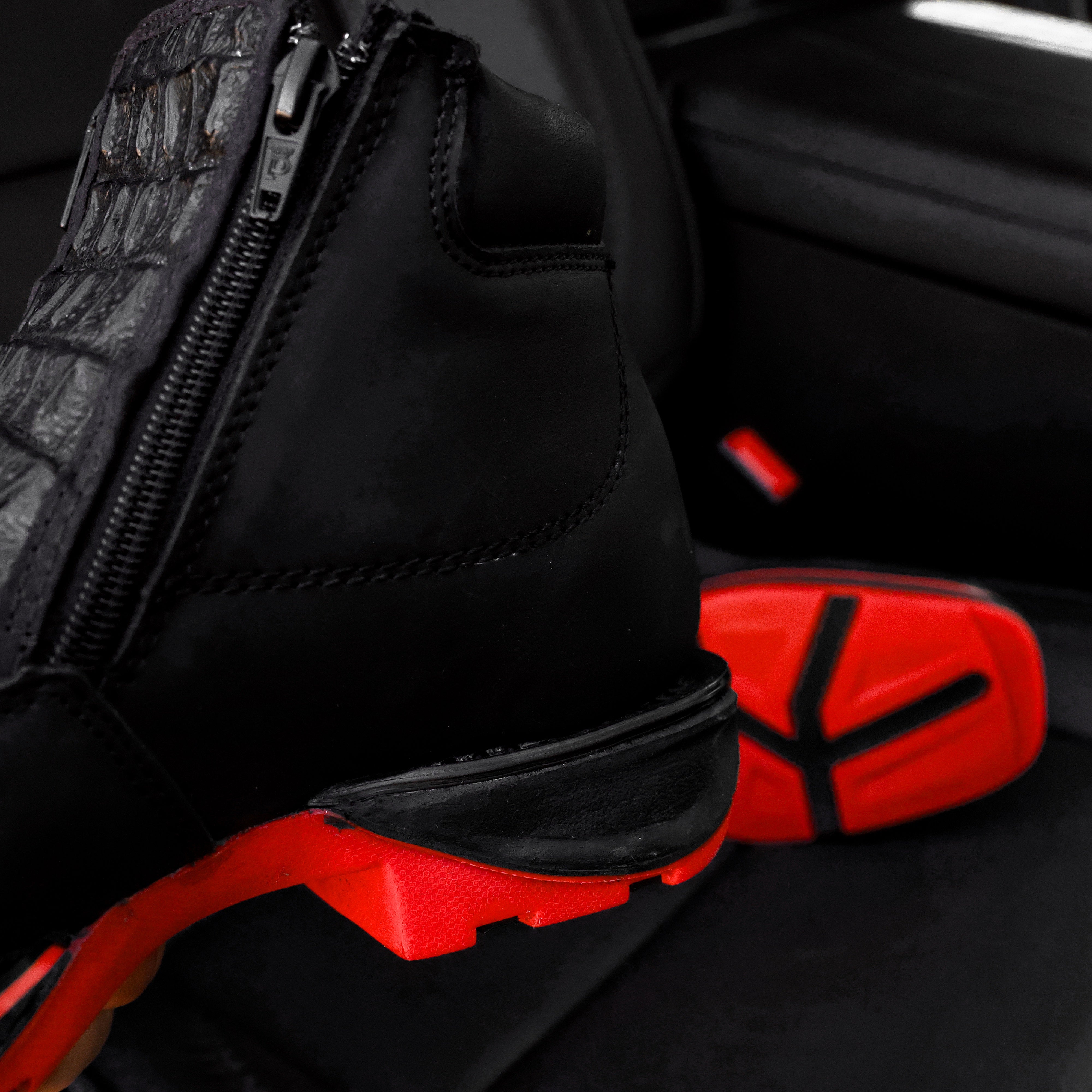 Black Caiman Neck Leather Botin With 3D Lightweight Soles - Square Toe