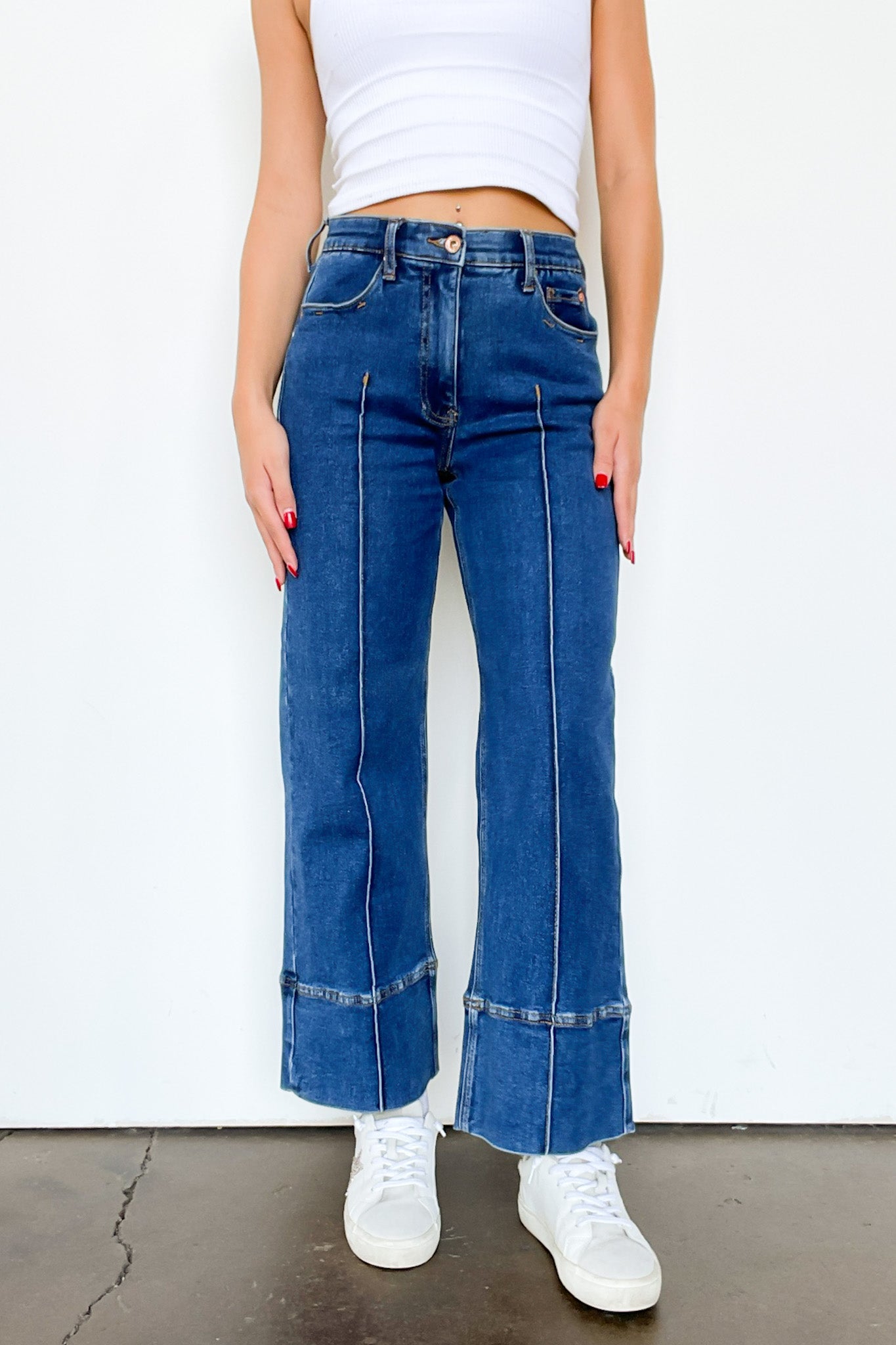 Mid Rise Crop Pleated Jeans