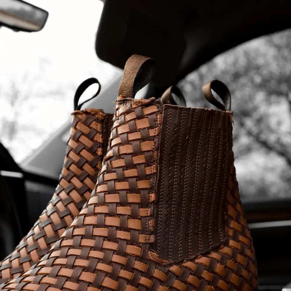 Brown Basketweave Botines - Square Toe