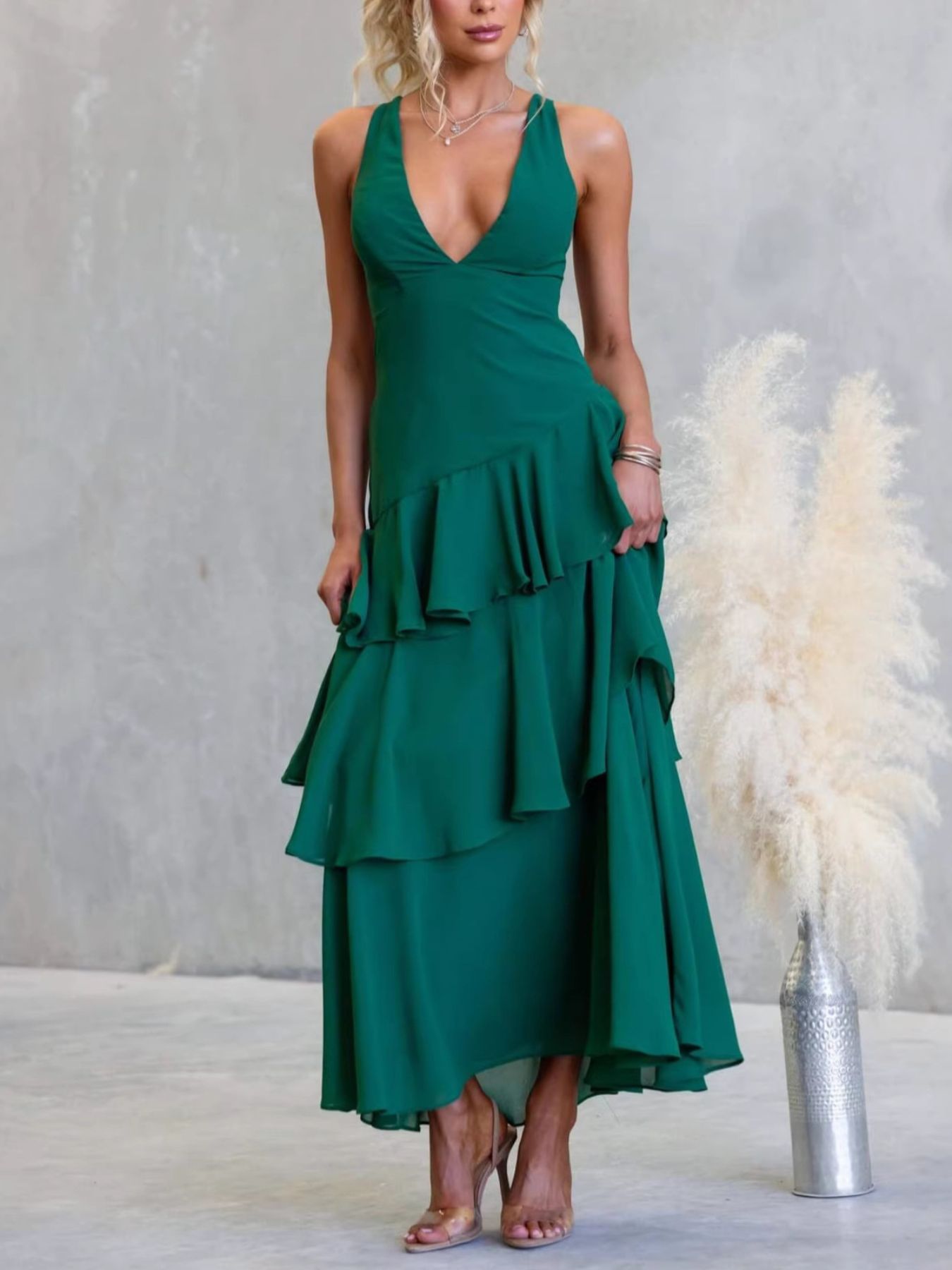 Sleeveless Ruffled Layered Backless Maxi Dress