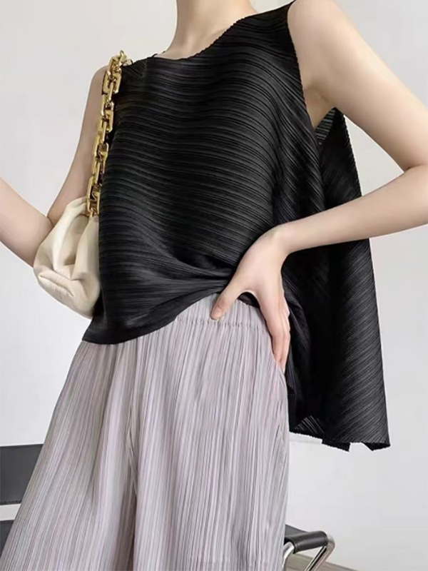 Simple Loose Sleeveless Pleated Asymmetric Solid Color Round-Neck Vest Top