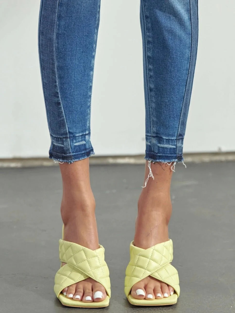 Alabama Ankle Skinny Jeans