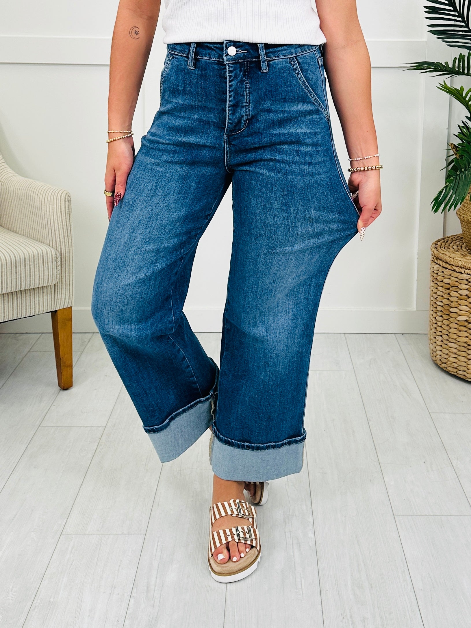 Mica Cuff it Up Wide Leg Jeans